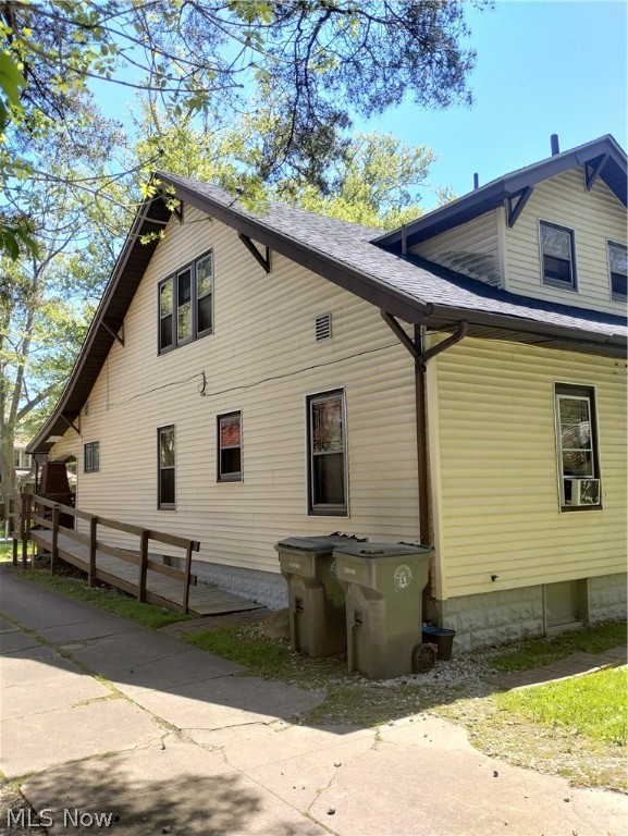 City/Youngstown - Residential Income