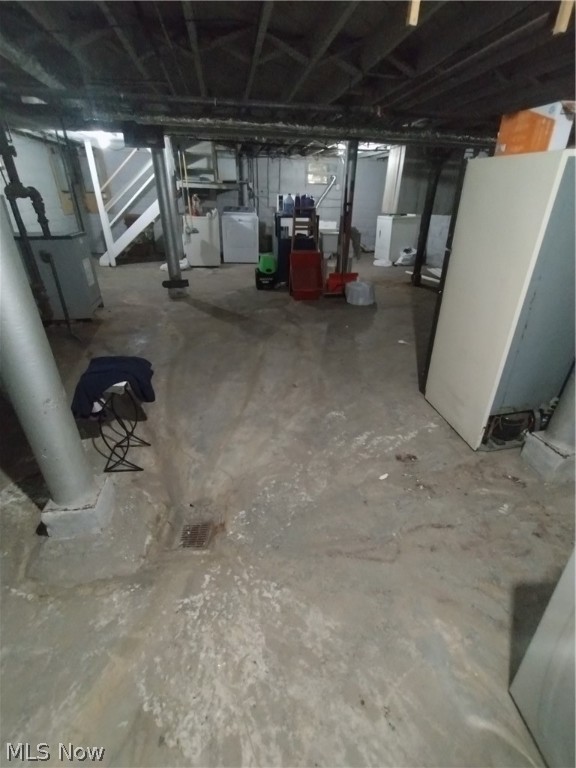 City/Youngstown - Residential Income