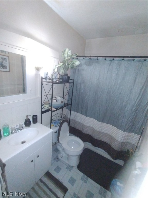 City/Youngstown - Residential Income