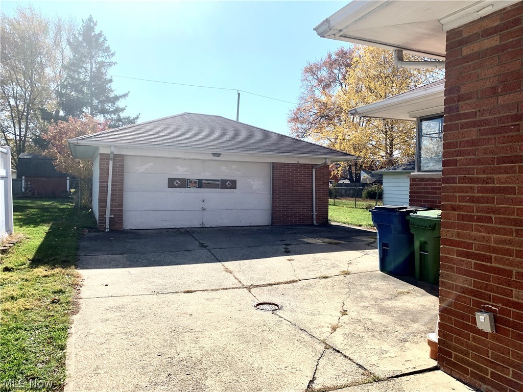 S H Kleinman Realty Cos Yorkl - Residential