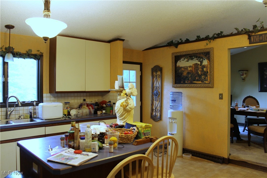 635 N Hametown Road, Akron, Ohio image 11