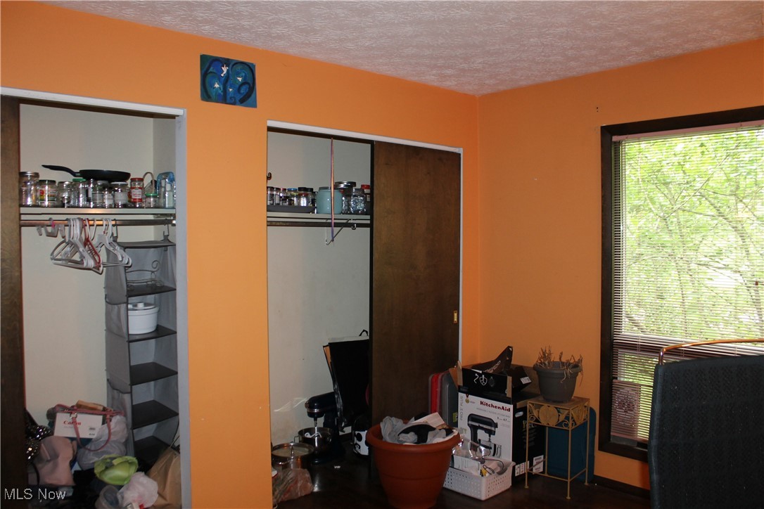 635 N Hametown Road, Akron, Ohio image 19
