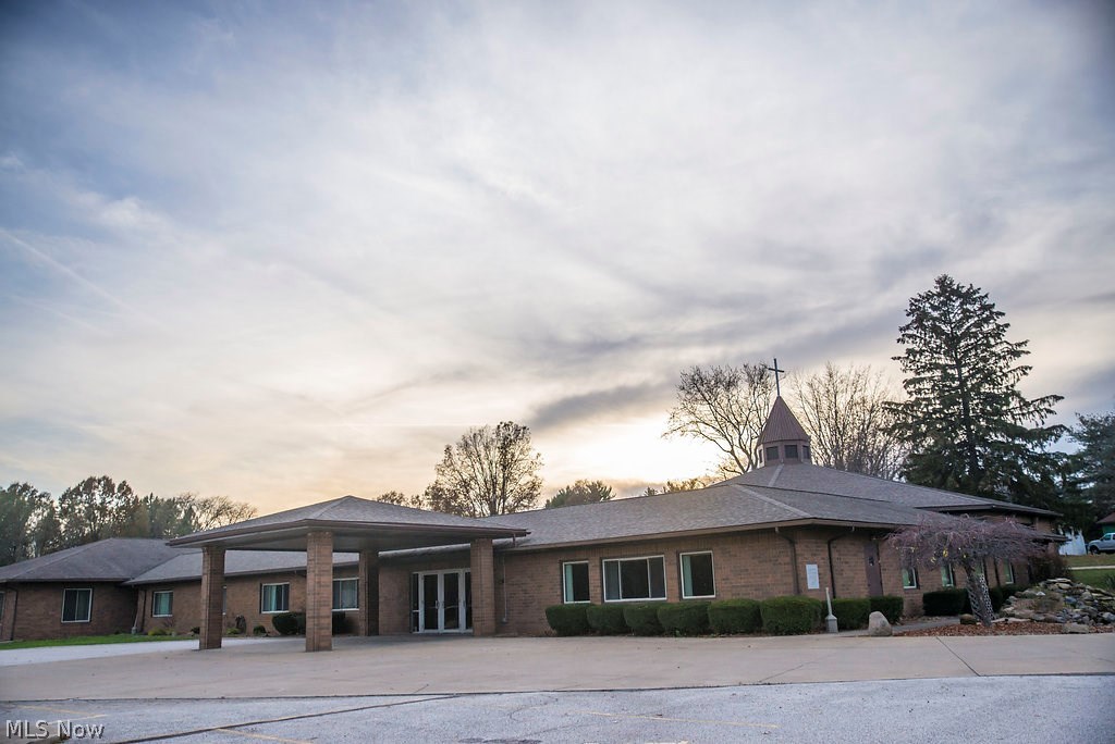 Carpenter Estates - Commercial Lease