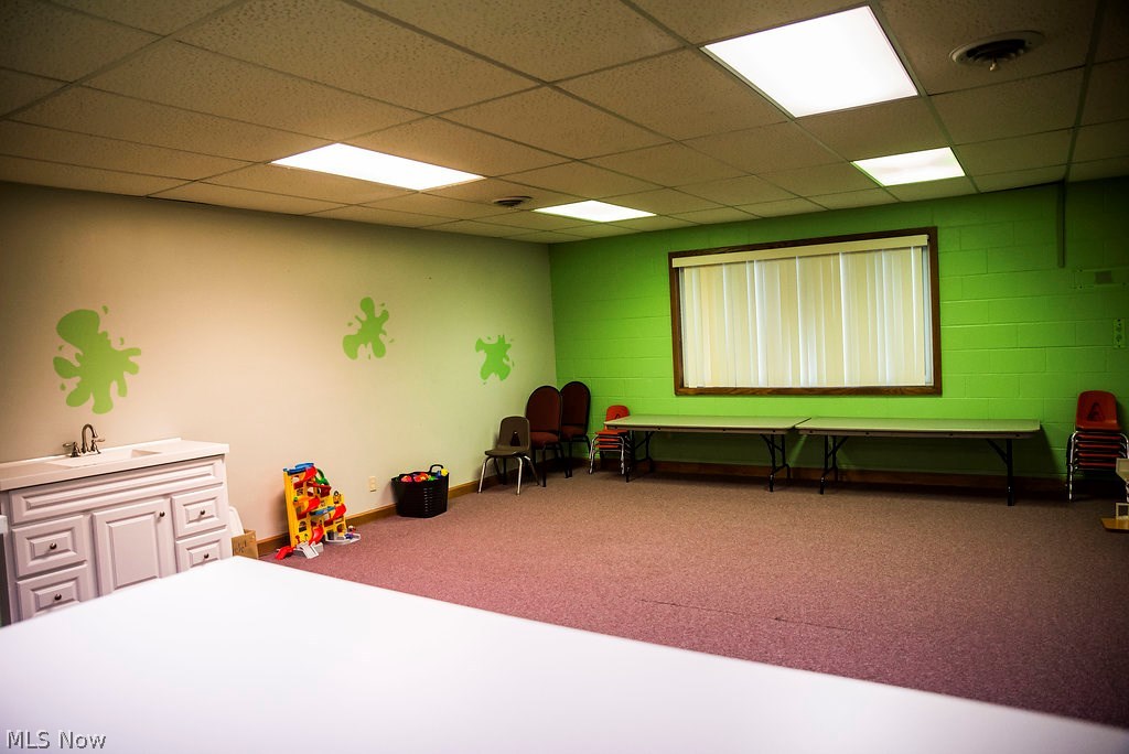 Carpenter Estates - Commercial Lease