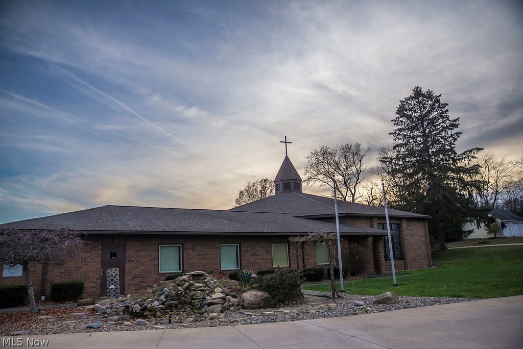 Carpenter Estates - Commercial Lease