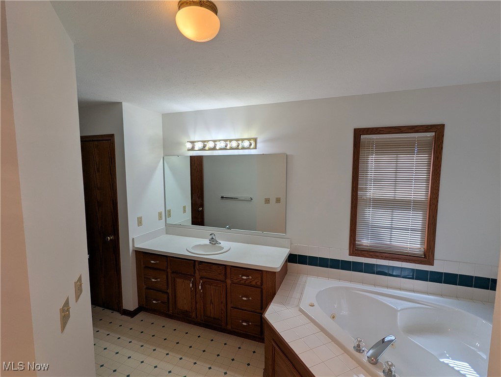 7677 Lucretia Court, Mentor, Ohio image 21