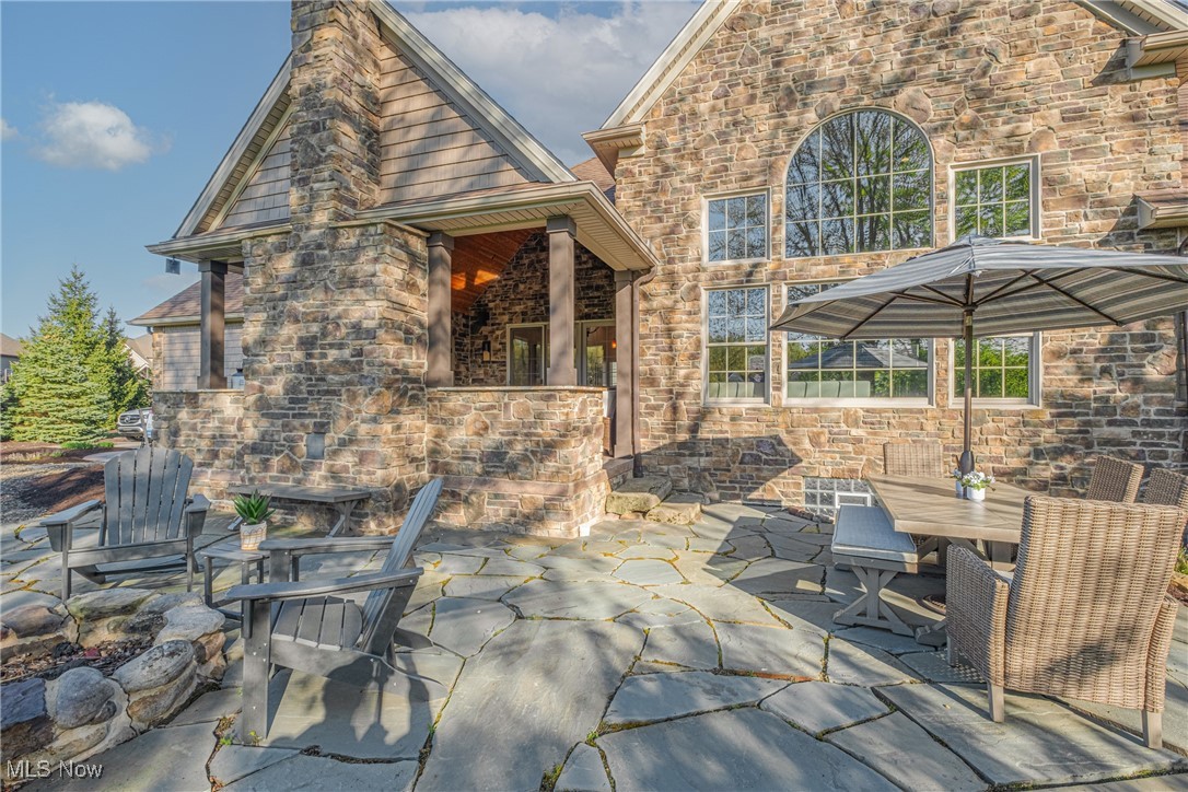 4128 Saint Theresa Boulevard, Avon, Ohio image 30