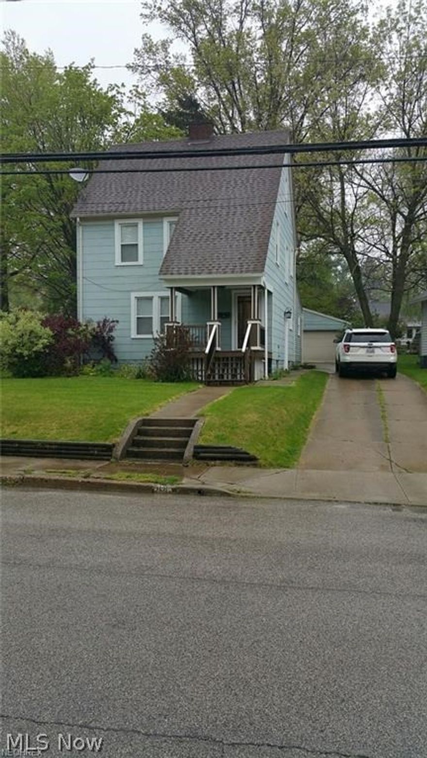 Fantastic 4 bedroom 2 full bathroom home with 2+ car garage! Washer and Dryer with fully applianced kitchen. Gorgeous hard wood flooring. Enjoy beautiful wood work! Partial finished basement. Generous sized rooms and plenty of closets and storage throughout. Fantastic location nestled in a neighborhood yet close to all downtown festivities. Quick highway access too! All adult occupants must apply online. We run credit, criminal and eviction history and require income verification. $35 application fee. No section 8. No smoking. Pet restrictions.