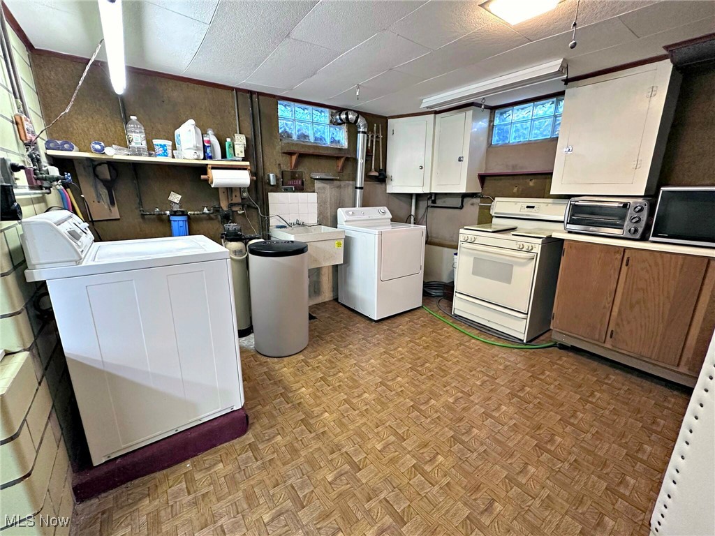 Elmknoll Heights - Residential