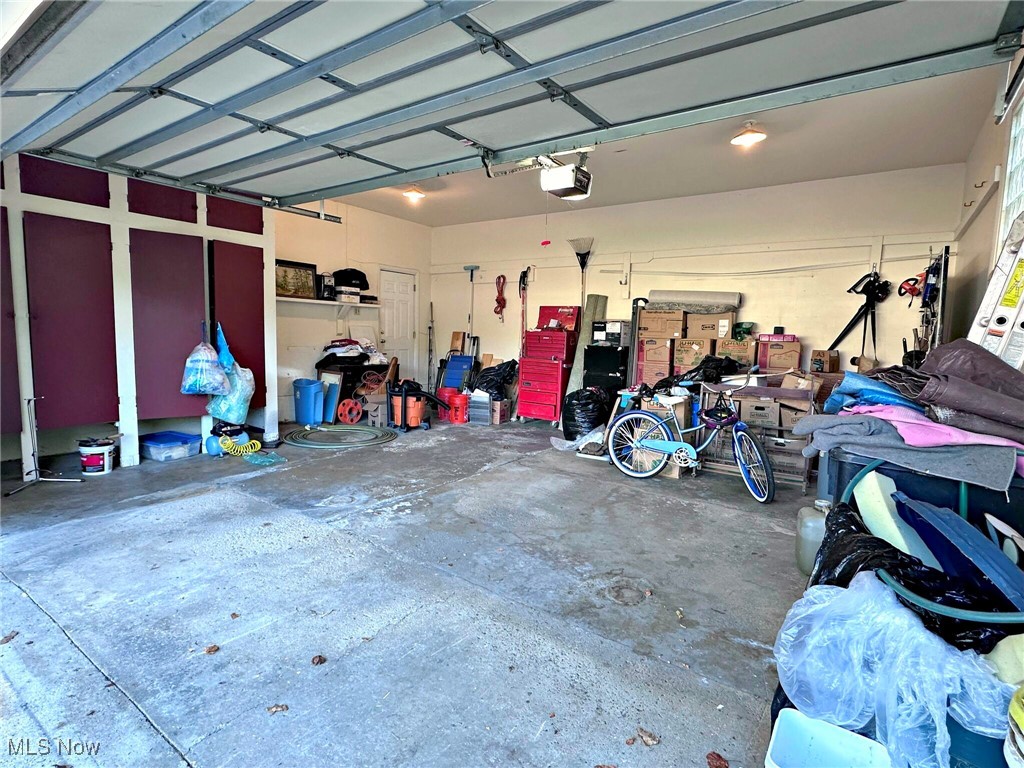 Elmknoll Heights - Residential