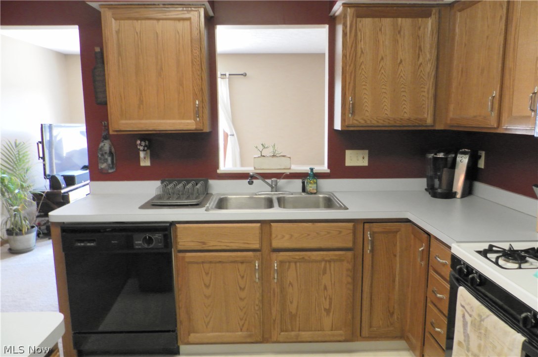 Nantucket Colony Condo - Residential