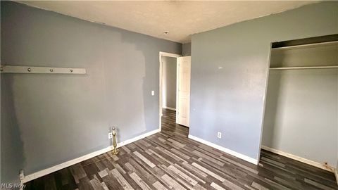 Tiny photo for 2215 Willowrow Avenue NE, Canton, OH 44705 (MLS # 5190822)