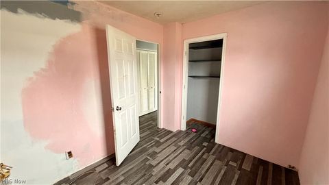 Tiny photo for 2215 Willowrow Avenue NE, Canton, OH 44705 (MLS # 5190822)