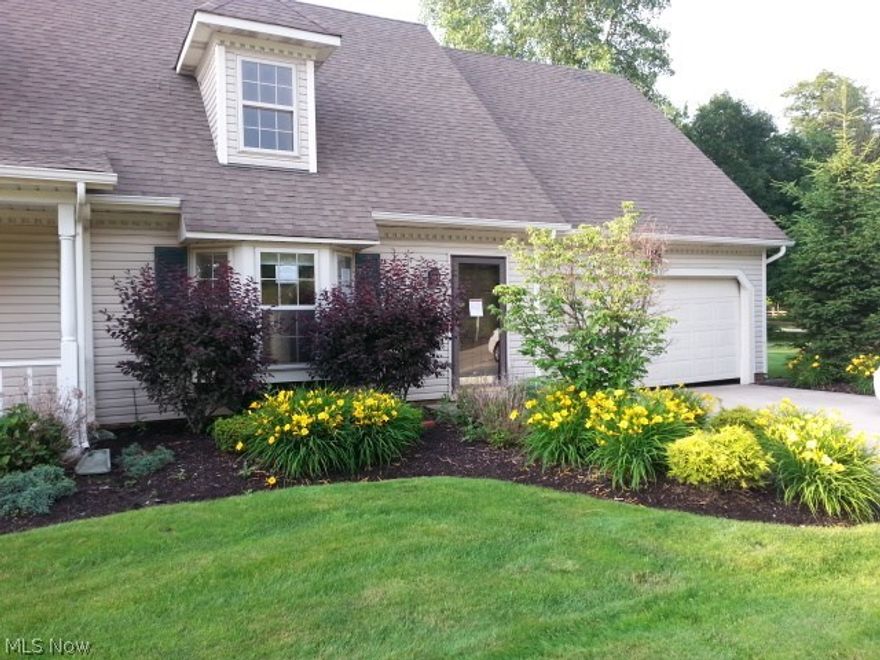 Fantastic opportunity to own a condo in a great location! End unit on a large wooded Lot! Walk to Country Club Golf Course. First Floor Master Suite, 3 full baths and over 1700 square feet! Great Room with Vaulted Ceilings and Fireplace. Convenient attached 2 Car Garage. HUD homes are sold AS-IS. Buyer is responsible for due diligence and inquiry of all property information/condition. Buyer is responsible for any/all inspections and related costs and is to assume any/all POS violations if applicable. Ask your agent for details and submit offer for this property on line. HUD property case #412-607226.