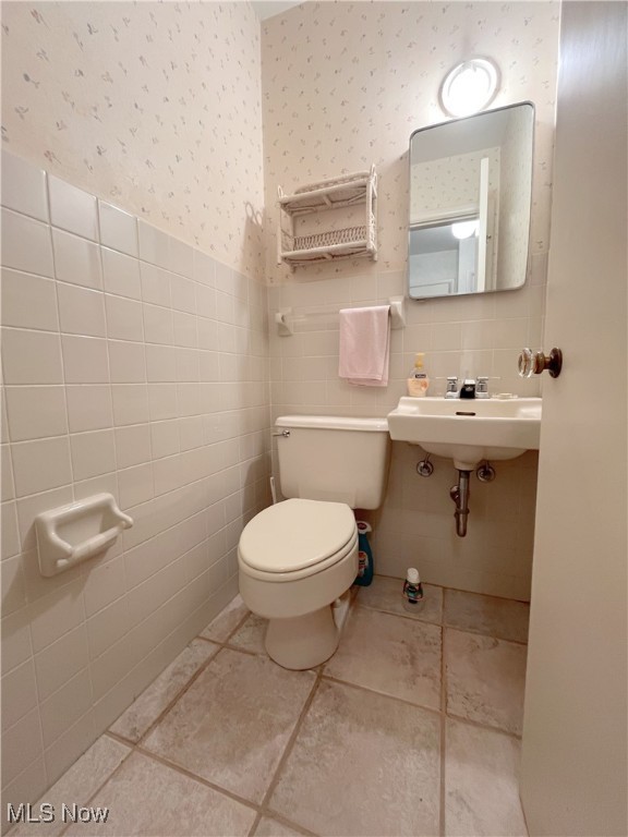 22576 Peach Tree Lane, Rocky River, Ohio image 16
