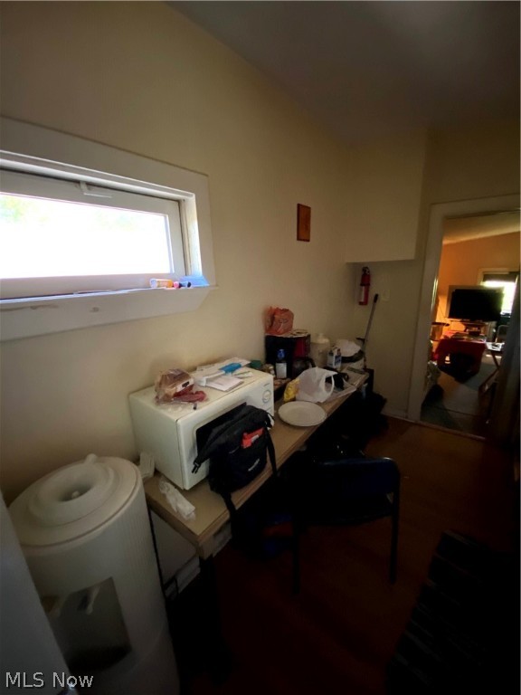 Alexander Mcintoshs - Residential Income