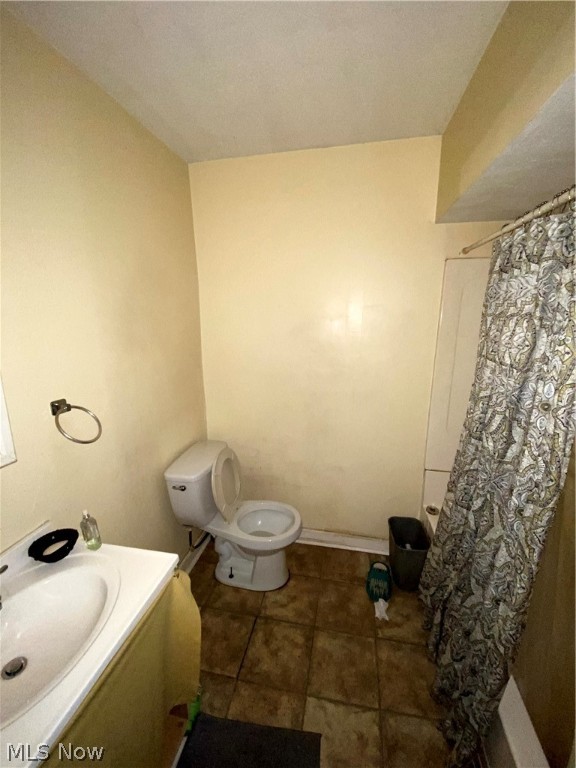 Alexander Mcintoshs - Residential Income