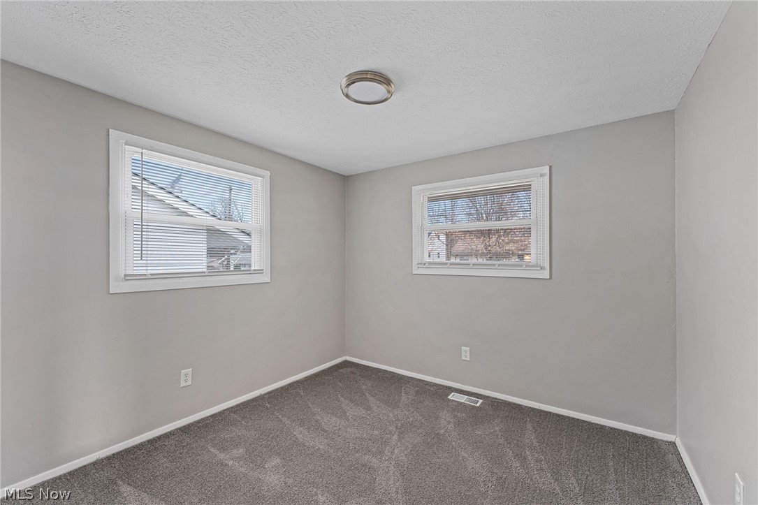 Vermilion/Lk 02 - Residential