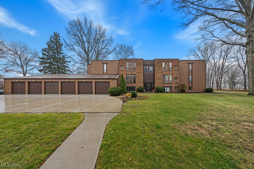 Smugglers Cove Condo 01 - Residential