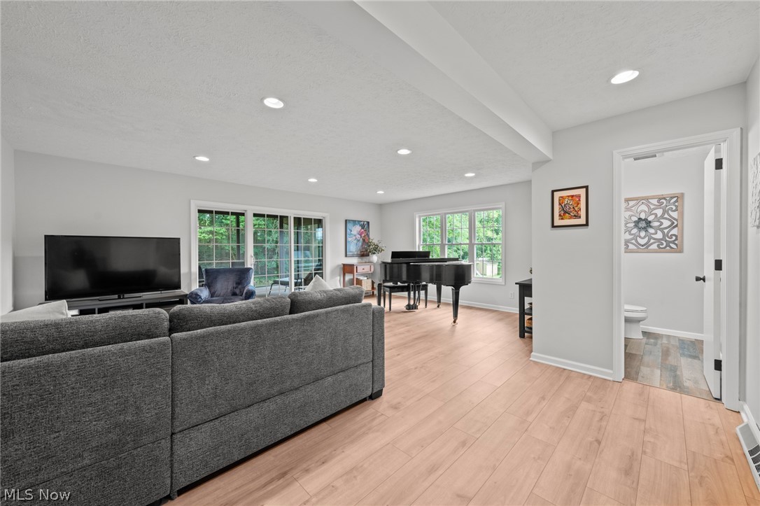 Tamarack Lake Estates - Residential