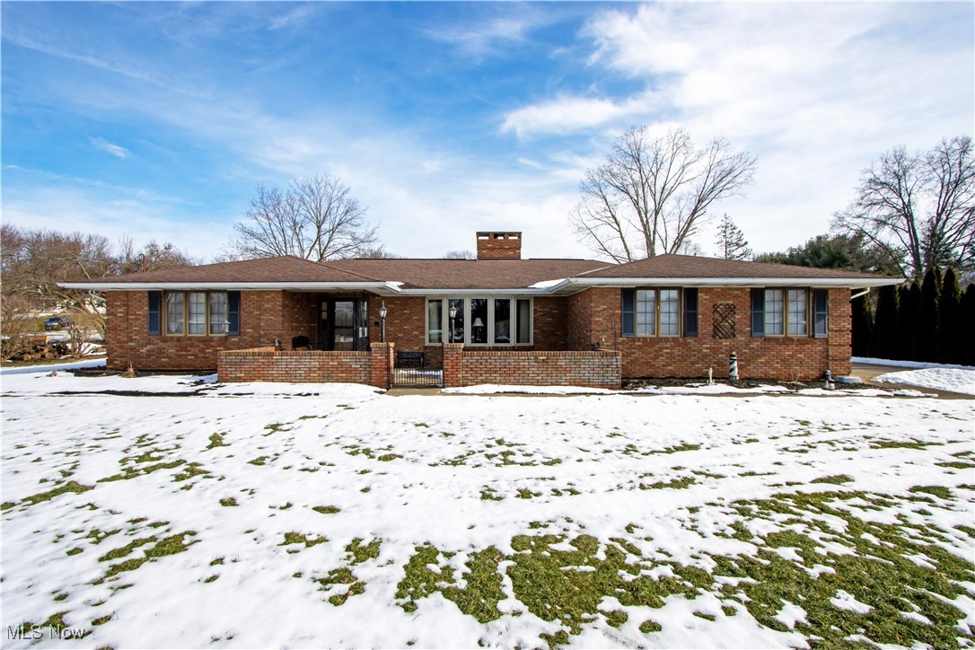 352 Lake Dr Dr, Dalton, Ohio image 1