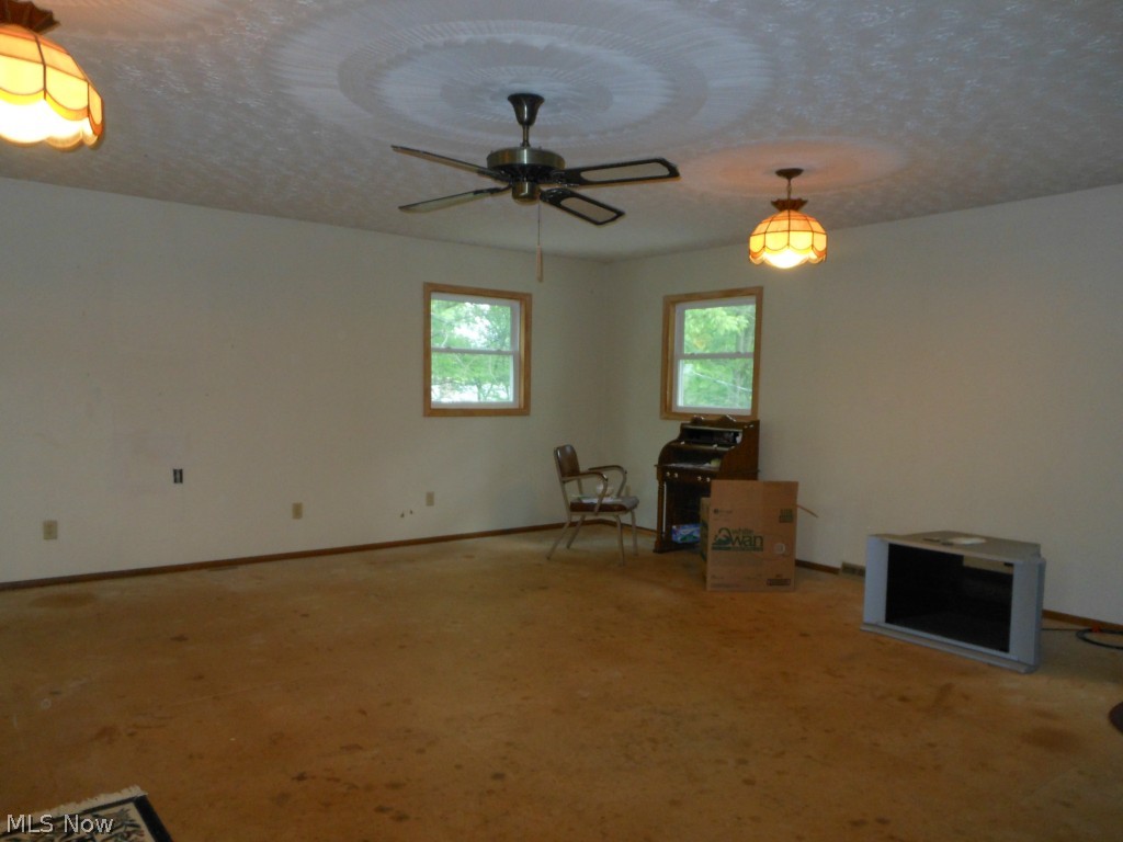 Laurel Ridge - Residential