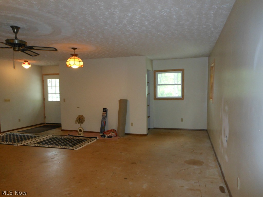 Laurel Ridge - Residential