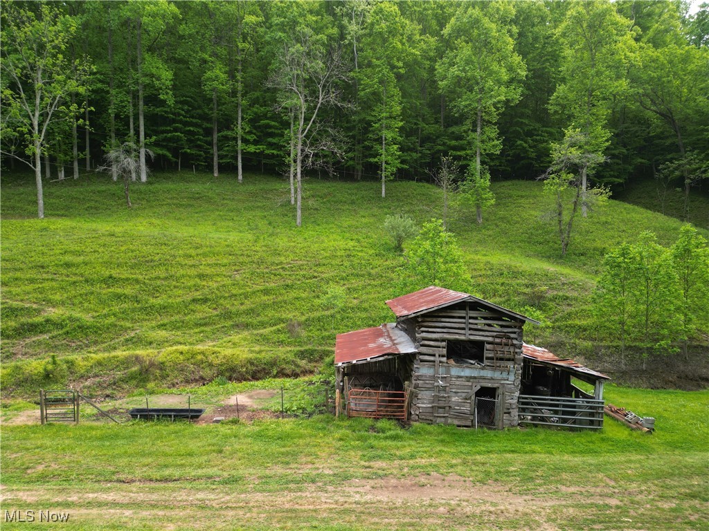 180 Red Rock Lane