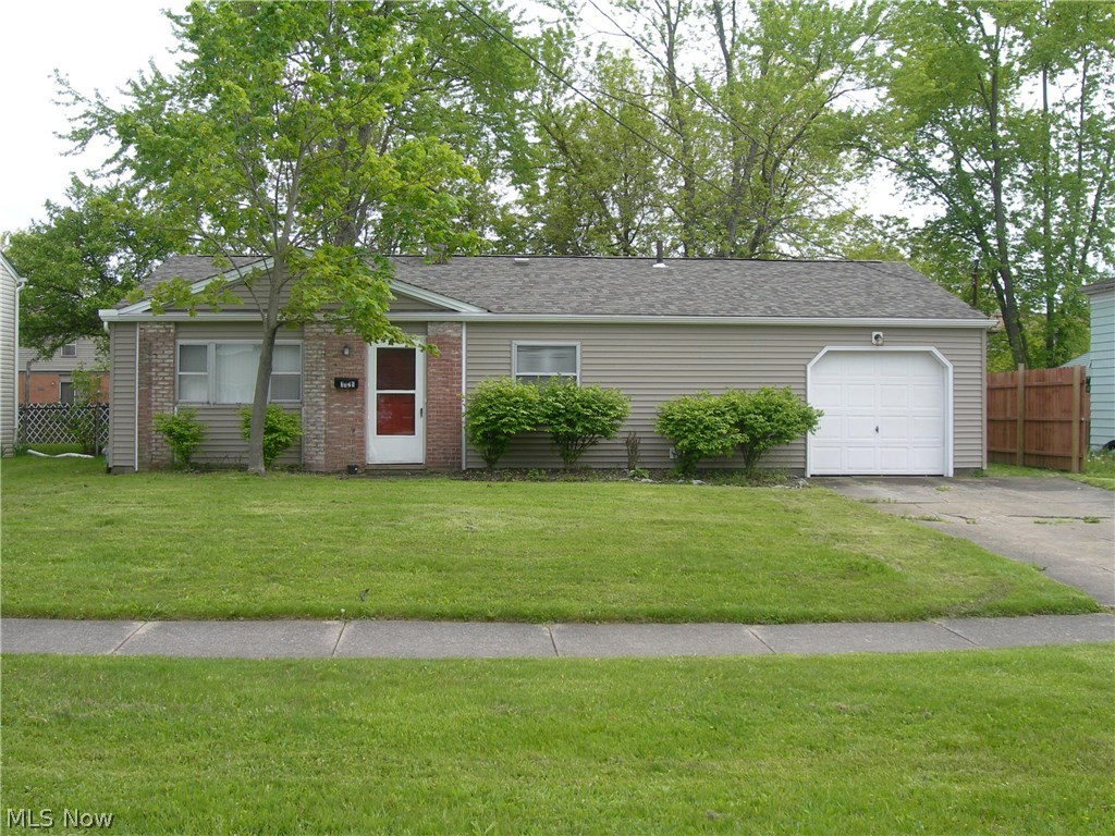 A Very Nice Ranch With 3 Bedrooms, Large Living Room Eat-in Kitchen With Some Appliances. Single Car Attached Garage,New Roof And Siding in 2016. Located Near Shopping.
And Easy Freeway access. A Great Starter Home. This Will Qualifie For !st. Time Home Buyers program. With No Closing Cost, No PMI, And No Down Payment. You Will Have The Opportunity To Buy Down Your Interest Rate.
Please Contact The Listing Agent For More Details On This. This Amazing Program.