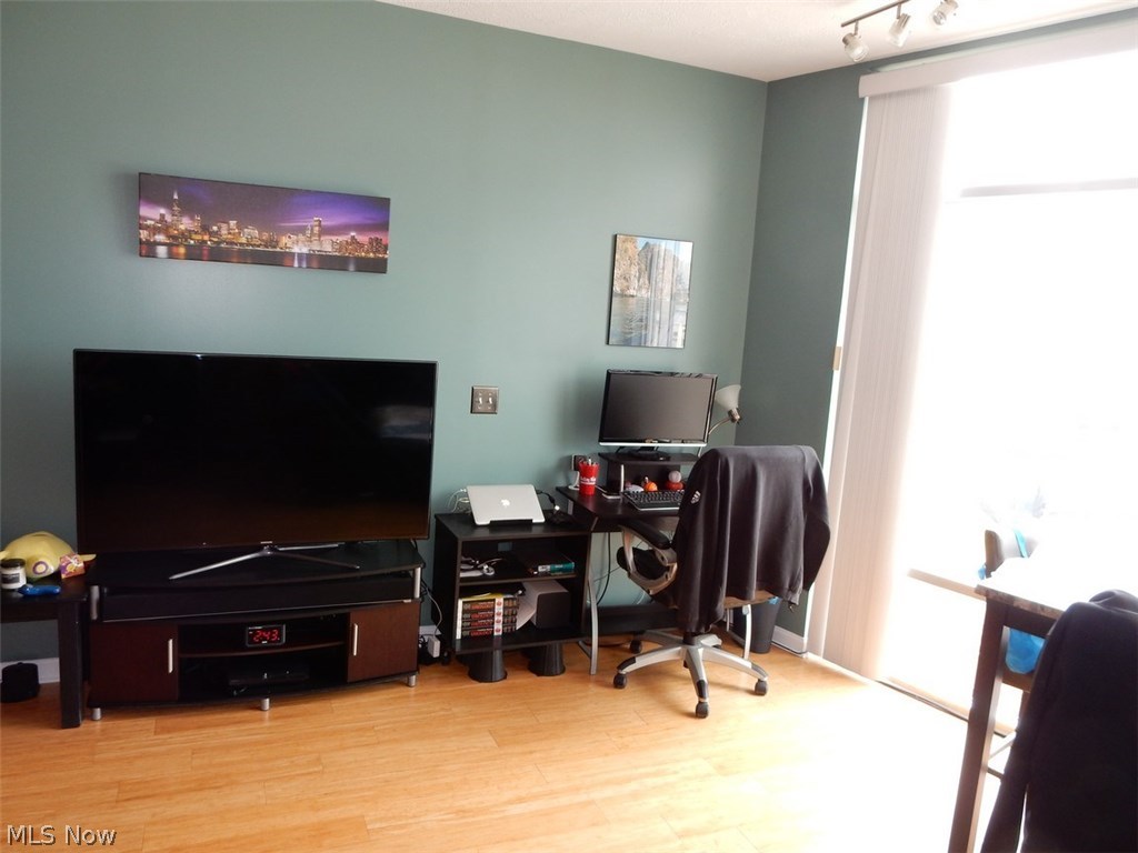 Stonebridge Condo Ph 01 - Residential