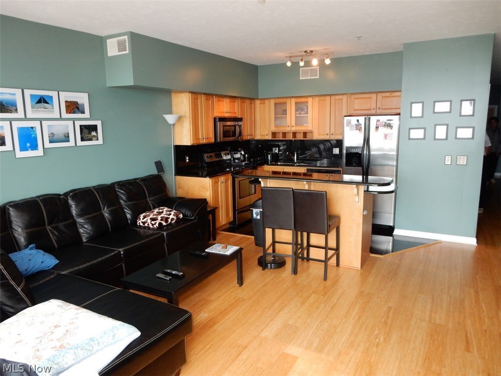 Stonebridge Condo Ph 01 - Residential