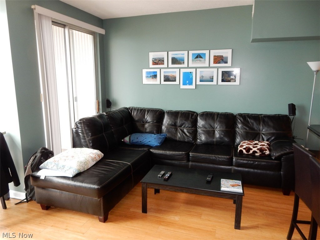 Stonebridge Condo Ph 01 - Residential