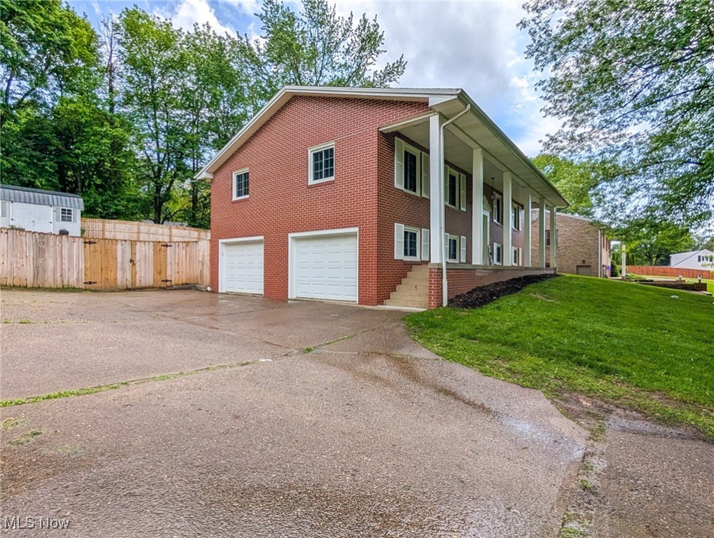 3433 Meadowwood Street, Massillon, Ohio image 47