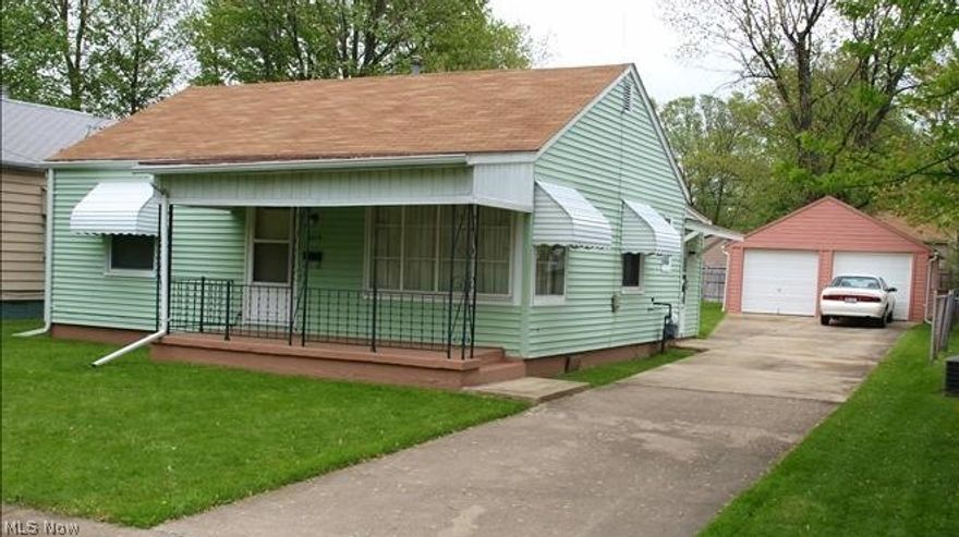 Cute 2 Bedroom, 1 bath home on quiet dead end street with 2 car garage.