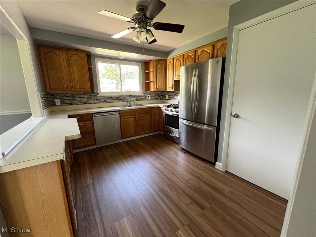 5135 Berkshire Drive, North Olmsted, Ohio image 25