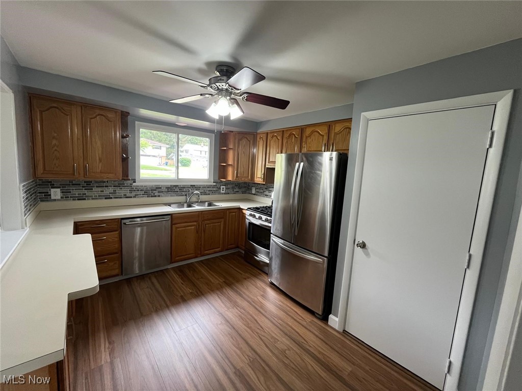 5135 Berkshire Drive, North Olmsted, Ohio image 36