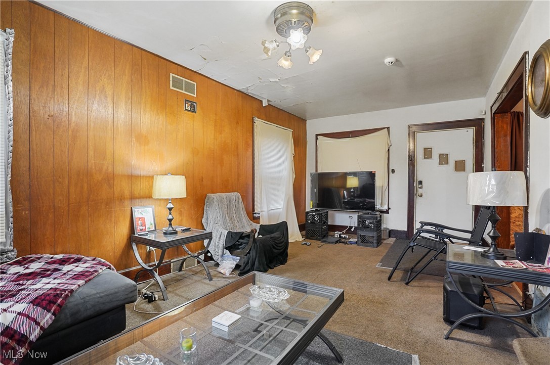 City/Youngstown - Residential