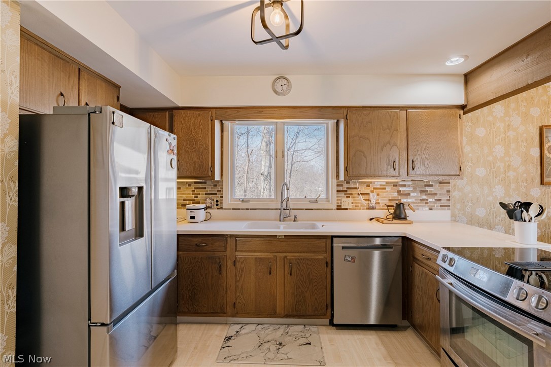 Windward Hills Condo - Residential