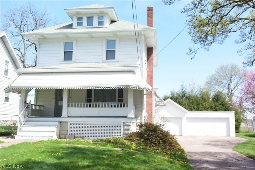 What a treasure! You want a home that has been loved for over 50 years! It has it all... Gorgeous double lot with a full fence that welcomes room to room. Large front parch, 3 bedrooms, 2 full baths (full bath off the family room), 18x18 family room is adjacent to the formal dining room, unfinished walk up attic that can be made into a future additional room. The attic staircase is off the 2nd floor bath. To top it off, there is a 3 car garage with door opener for all 3 doors! The basement is unfinished, but it is clean as can be. Glass block windows.

Many of the windows were replaced at different times. These dates are approximate: Family roof shingles have been updated, hot water tank (2013), central air (2015).