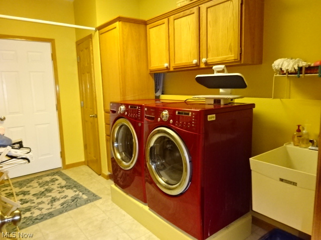 Emerald Lakes - Residential