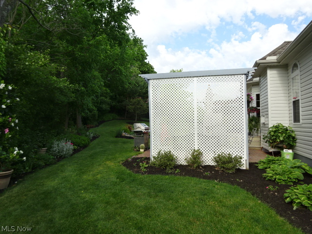 Emerald Lakes - Residential