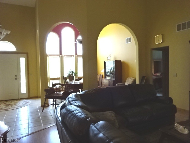 Emerald Lakes - Residential