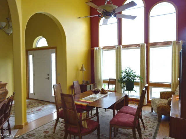 Emerald Lakes - Residential