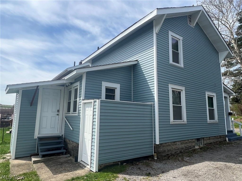 Photo of 1356 Margaret Avenue SW, Canton, OH 44706 (MLS # 5191899)