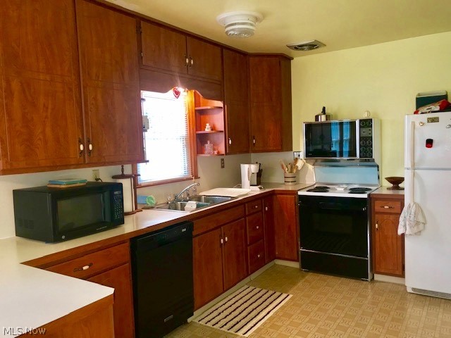 Avalon On Bay - Residential