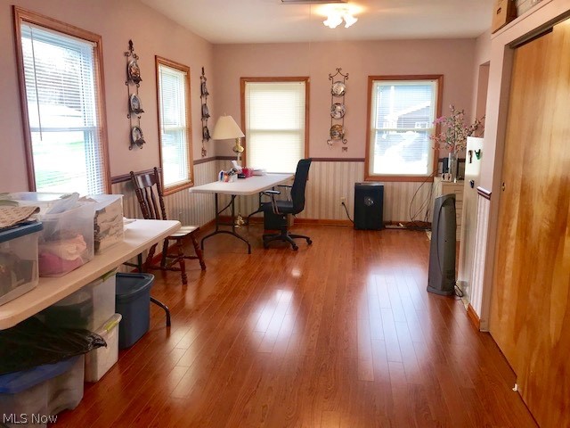 Avalon On Bay - Residential