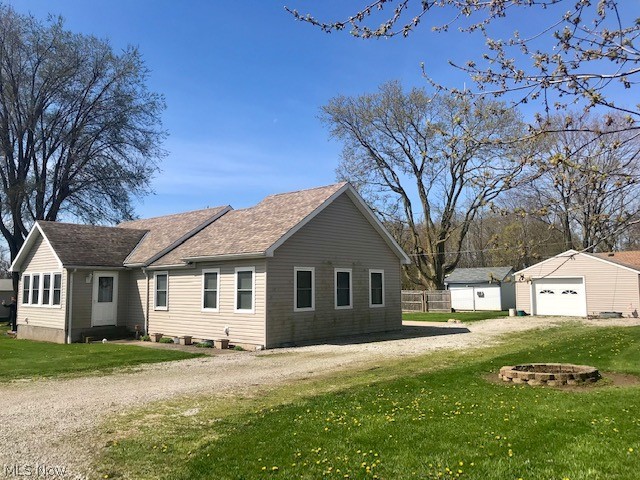 Avalon On Bay - Residential