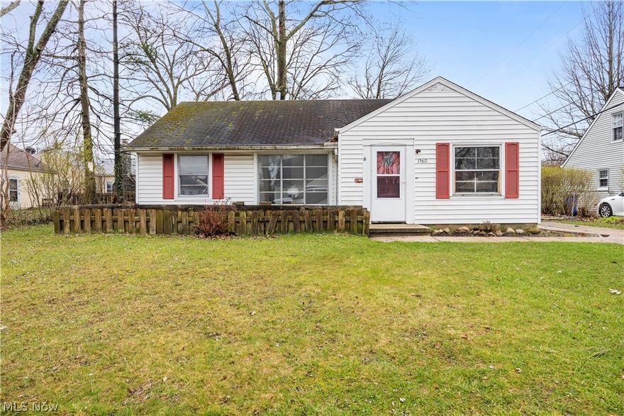 Attention Investors! This sweet ranch in West Park is just waiting for you to bring some TLC! It has 3 Bedrooms and 1 Full Bathroom. As you walk up, you'll notice the spacious front porch area! The large living room is open to the formal dining room which is off of the kitchen. The kitchen leads into the utility room that features your laundry area as well. There is a great size backyard and deep 1 car garage. Schedule your tour today!