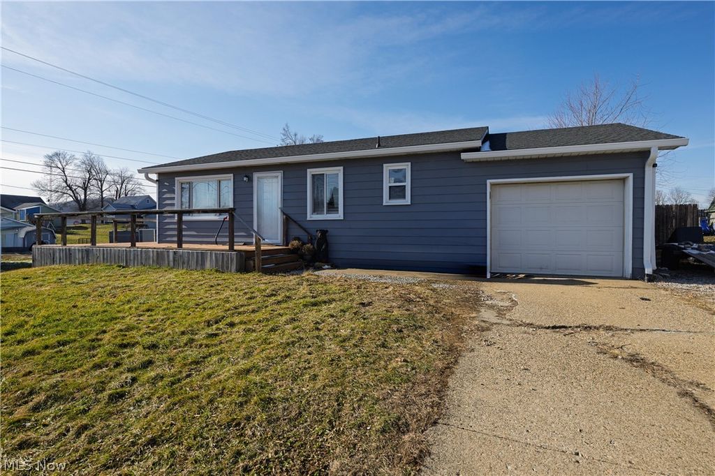 Photo of 131 E Mill Street, Gnadenhutten, OH 44629 (MLS # 5188906)