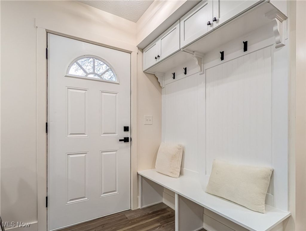 Photo of 1872 Pickle Road, Akron, OH 44312 (MLS # 5176346)